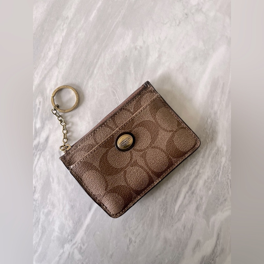 VINTAGE Coach wallet